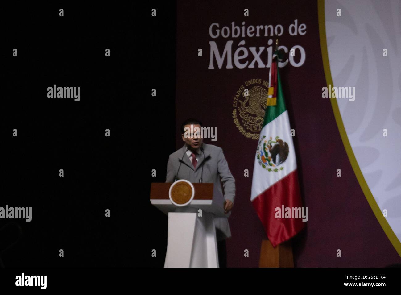 Mexico, Mexique. 16 janvier 2025. La Présidente du Mexique, Claudia Sheinbaum Pardo, a dirigé la réunion municipale nationale, à laquelle ont également participé les gouverneurs et les maires du pays, pour engager un dialogue sur les projets de développement. L'événement s'est tenu au World Trade Center. (Crédit image : © Cristian Leyva/ZUMA Press Wire) USAGE ÉDITORIAL SEULEMENT! Non destiné à UN USAGE commercial ! Banque D'Images Mexico, Mexique. 16 janvier 2025. La Présidente du Mexique, Claudia Sheinbaum Pardo, a dirigé la réunion municipale nationale, à laquelle ont également participé les gouverneurs et les maires du pays, pour engager un dialogue sur les projets de développement. L'événement s'est tenu au World Trade Center. (Crédit image : © Cristian Leyva/ZUMA Press Wire) USAGE ÉDITORIAL SEULEMENT! Non destiné à UN USAGE commercial ! Banque D'Images