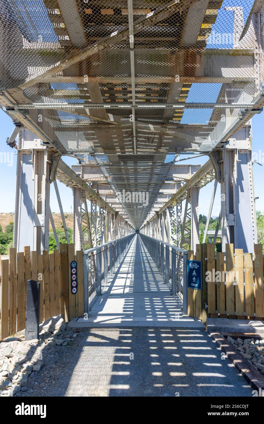 Historic Road Rail Bridge over River Awatere, State Highway 1, Seddon, Marlborough Region, Île du Sud, nouvelle-Zélande Banque D'Images