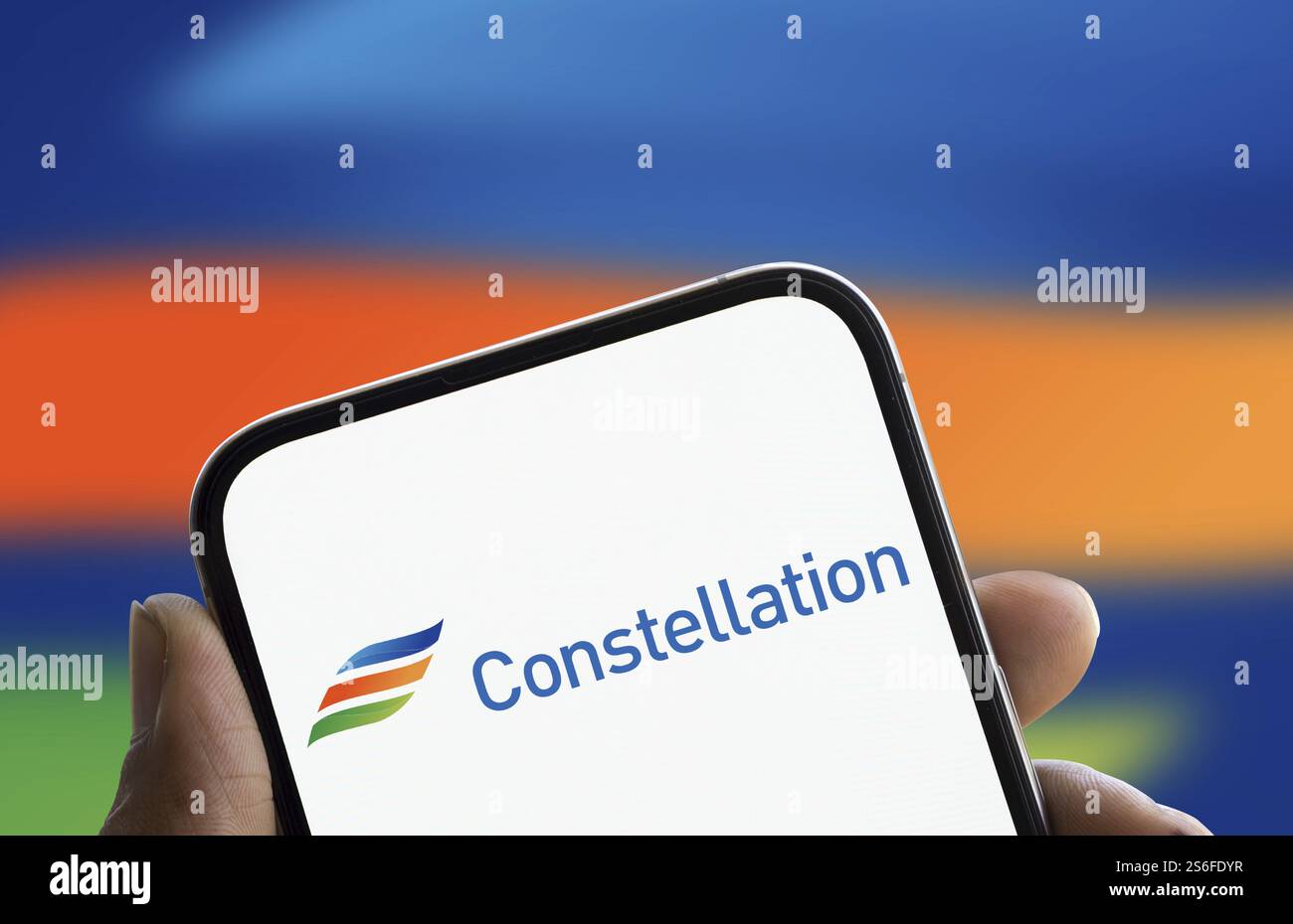 le logo constellation est affiché sur le smartphone. Constellation Energy Corporation est une société énergétique américaine Banque D'Images