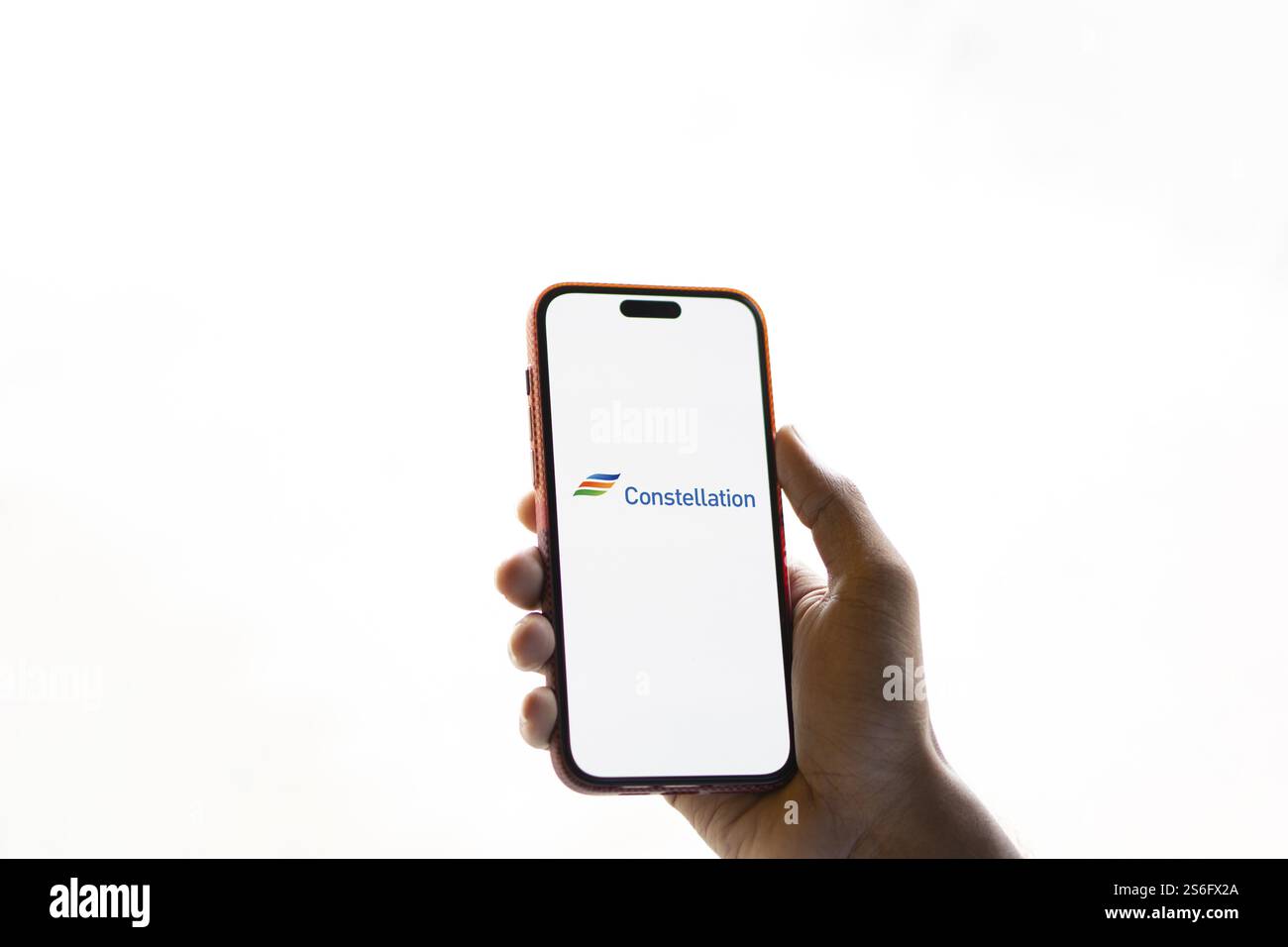 le logo constellation est affiché sur le smartphone. Constellation Energy Corporation est une société énergétique américaine Banque D'Images