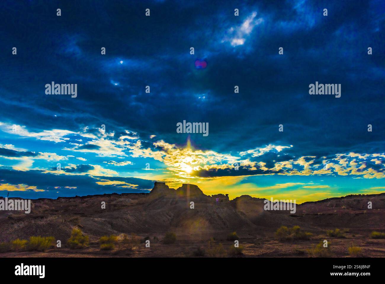 Vue du géoparc West Gobi à Karamay, province du Xinjiang, Chine, 8 juillet 2023. Banque D'Images