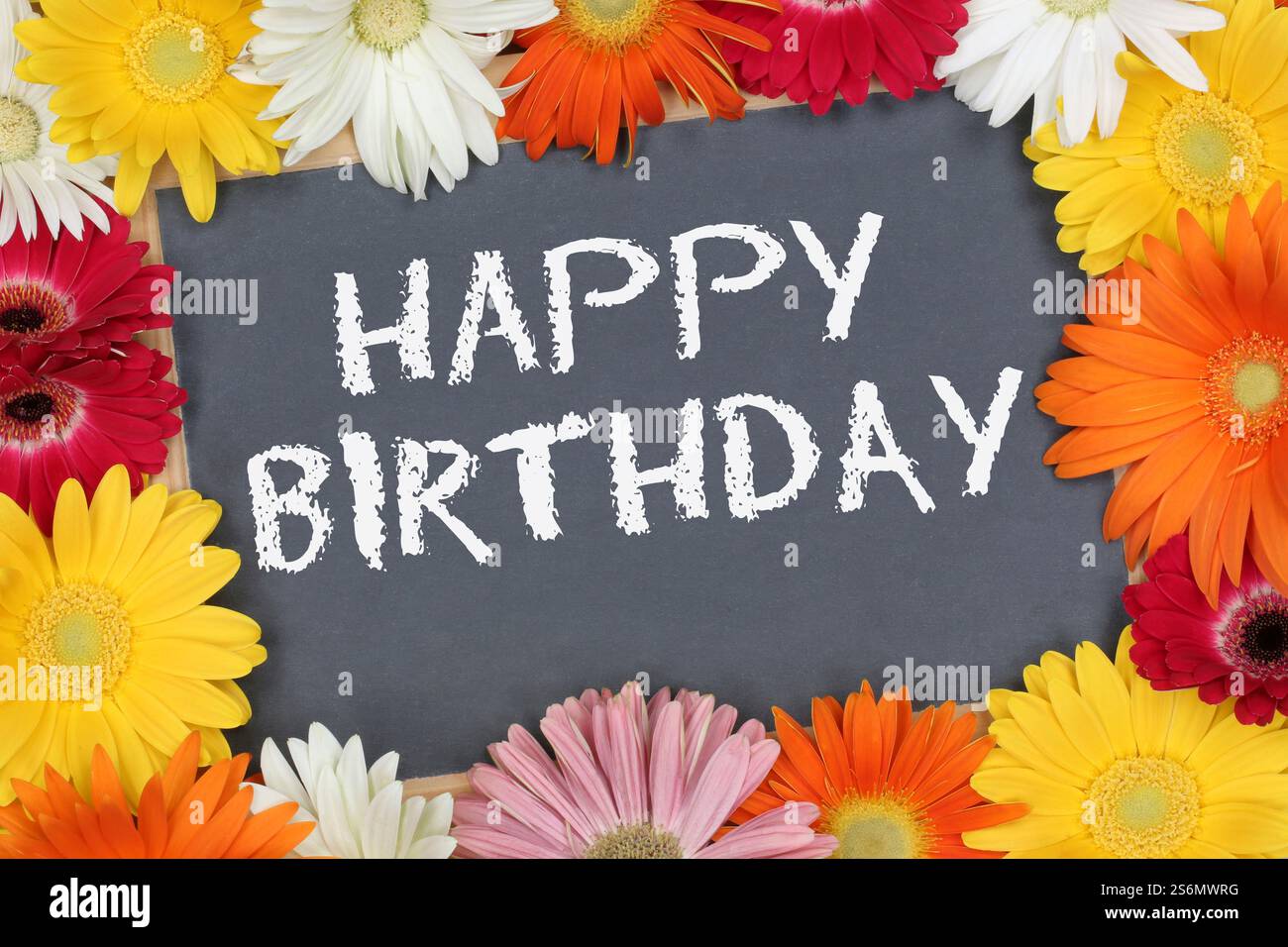 Carte d'anniversaire joyeuse carte d'anniversaire avec panneau de signe de fleurs colorées Banque D'Images