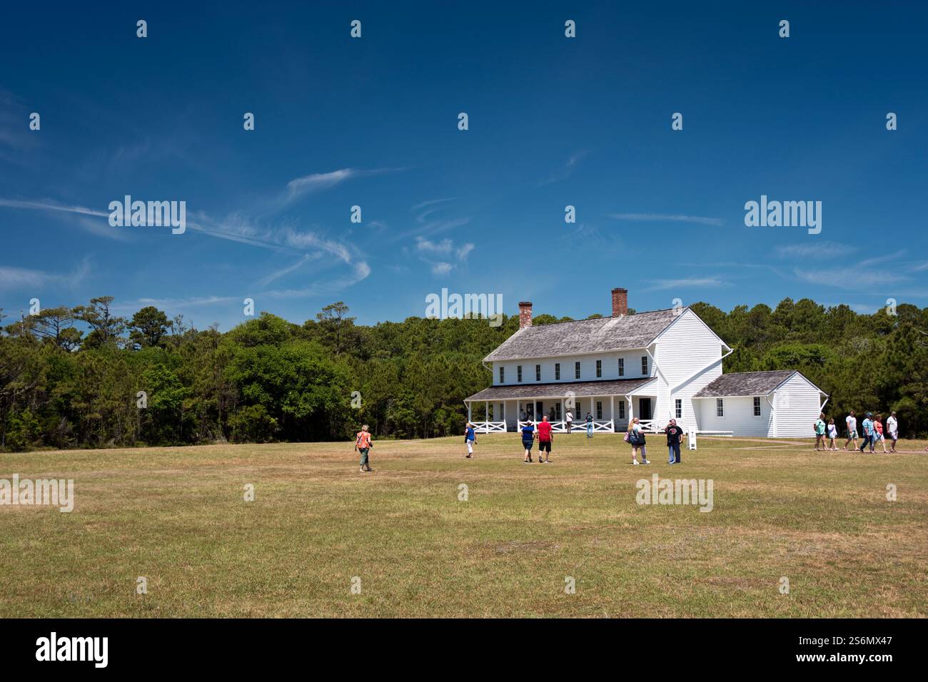 Hatteras Island Visitor Center situé dans le quartier historique des gardiens du phare de Cape Hatteras, à côté du phare de Cape Hatteras, Caroline du Nord. Banque D'Images