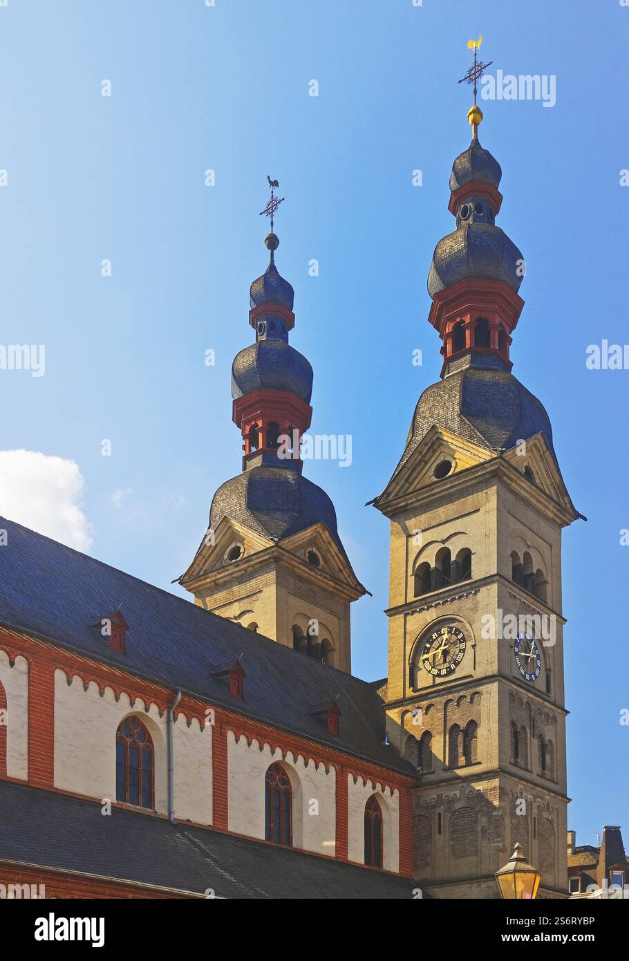 Clochers de la façade à deux tours de l'église notre-Dame, Allemagne, Rhénanie-Palatinat, Coblence Banque D'Images