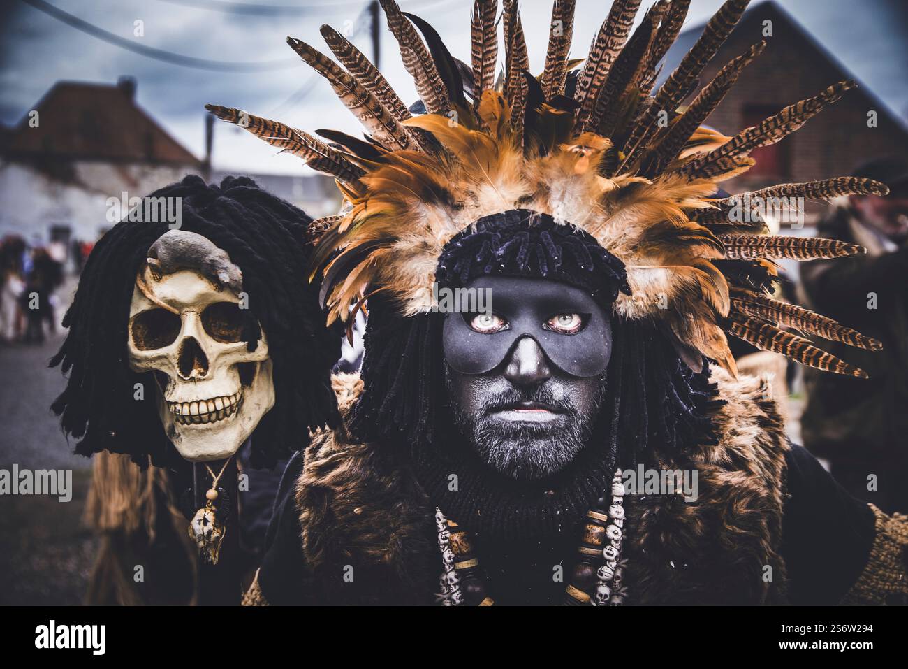 Belgique, Wallonie, province de Hainaut, Beloeil. Carnaval de Basecles. Le Basoulous. Groupe de carnaval. Déguisement qui déclenche la controverse du « face noire » Banque D'Images