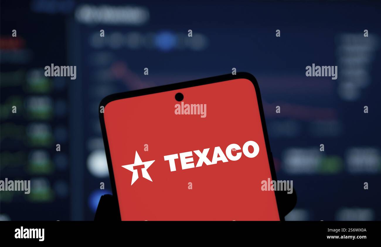 Le logo Texaco est affiché sur le smartphone Banque D'Images