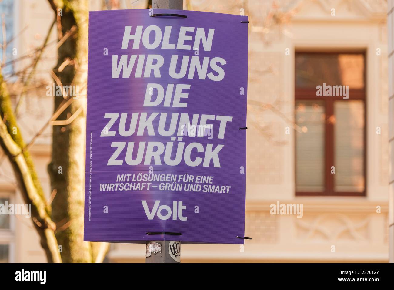 Affiche électorale du parti Volt dans le quartier Nippes de Cologne Banque D'Images