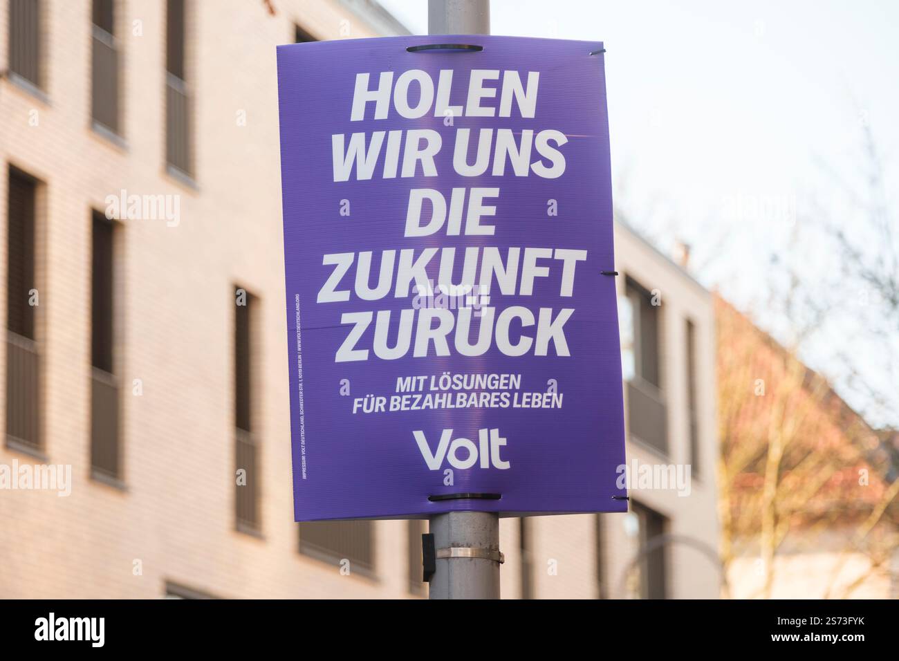 Affiche électorale du parti Volt dans le quartier Nippes de Cologne Banque D'Images