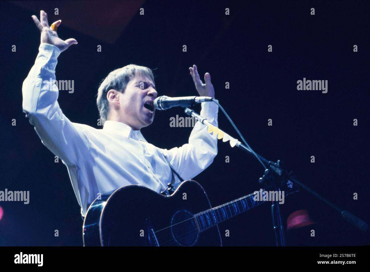 PAUL SIMON DANS IN RESTLESS DREAMS : THE MUSIC OF PAUL SIMON (2023), RÉALISÉ PAR ALEX GIBNEY. Crédit : Jigsaw Productions / contenu anonyme / album Banque D'Images