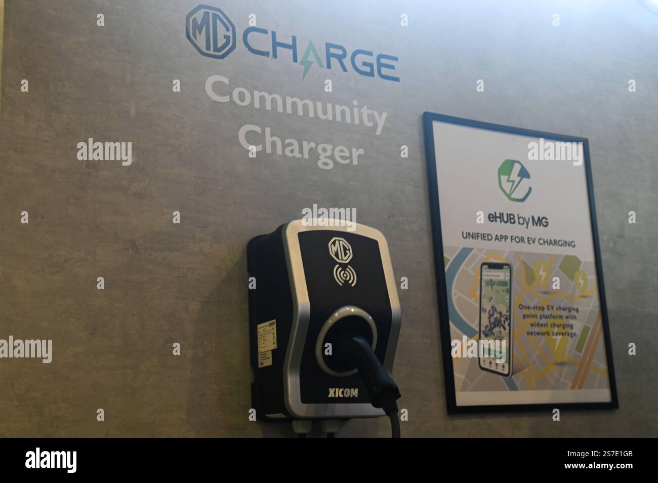 New Delhi, Delhi, Inde. 18 janvier 2025. La station de recharge électrique Morris garages (MG) peut être présentée à la Bharat Mobility Global Expo à New Delhi, en Inde, le 18 janvier 2025. (Crédit image : © Kabir Jhangiani/ZUMA Press Wire) USAGE ÉDITORIAL SEULEMENT! Non destiné à UN USAGE commercial ! Banque D'Images