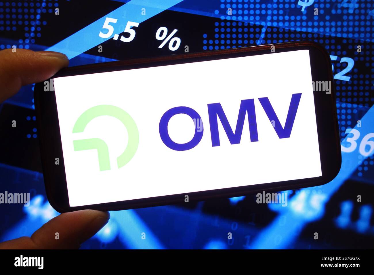 Pologne. 18 janvier 2025. Dans cette illustration photo, le logo de la société OMV est affiché sur un écran de smartphone. (Crédit image : © Piotr SWAT/SOPA images via ZUMA Press Wire) USAGE ÉDITORIAL SEULEMENT! Non destiné à UN USAGE commercial ! Banque D'Images