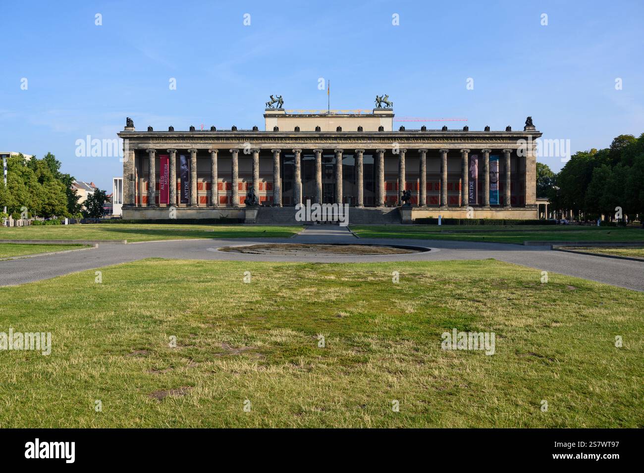 Berlin. Allemagne. Île aux musées, Museumsinsel, le musée Altes (ancien musée). Banque D'Images