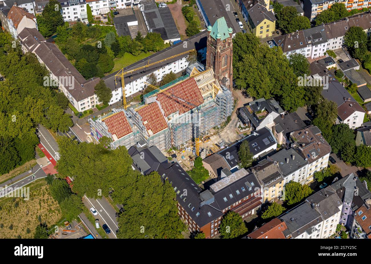 Vue aérienne, Antonius quartier Bochum projet résidentiel dans l'ancienne église Antonius, échafaudage pour nouvelle construction, rénovation et renov Banque D'Images