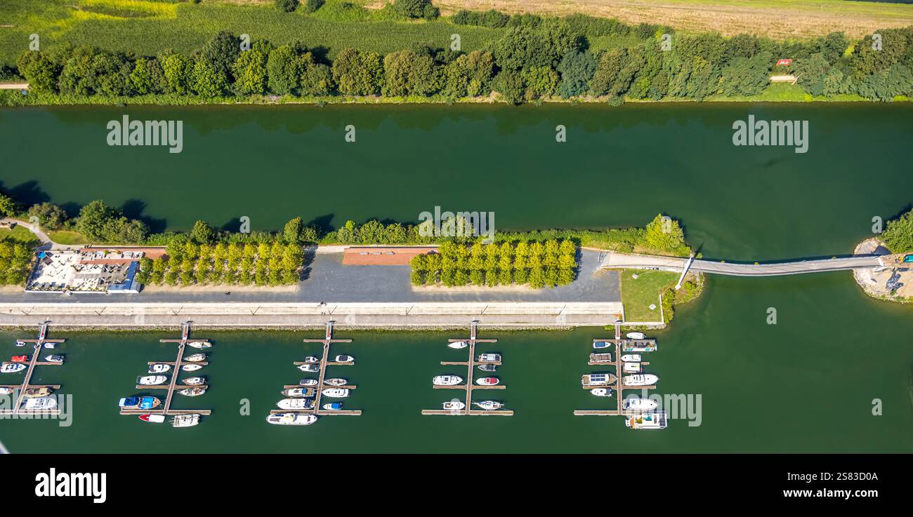 Vue aérienne, port de plaisance de Stölting sur le canal Rhin-Herne, amarrage des bateaux dans le quartier de Graf Bismarck, Bismarck, Gelsenkirchen, Ruhr, Banque D'Images