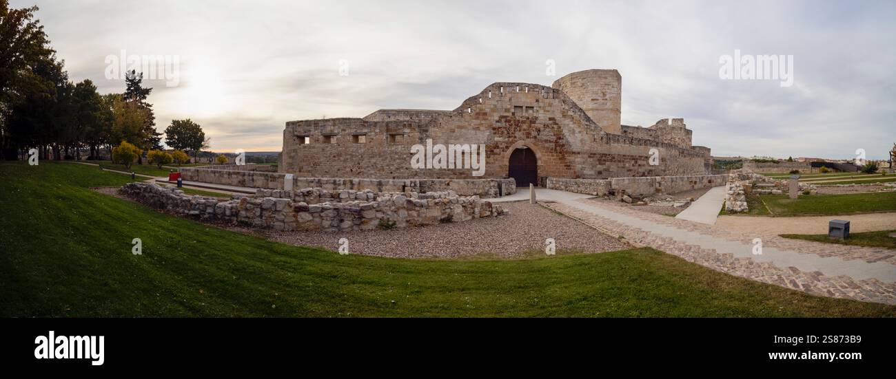 Le château de Zamora, Zamora, province de Zamora, Castille-et-Léon, Espagne. Banque D'Images