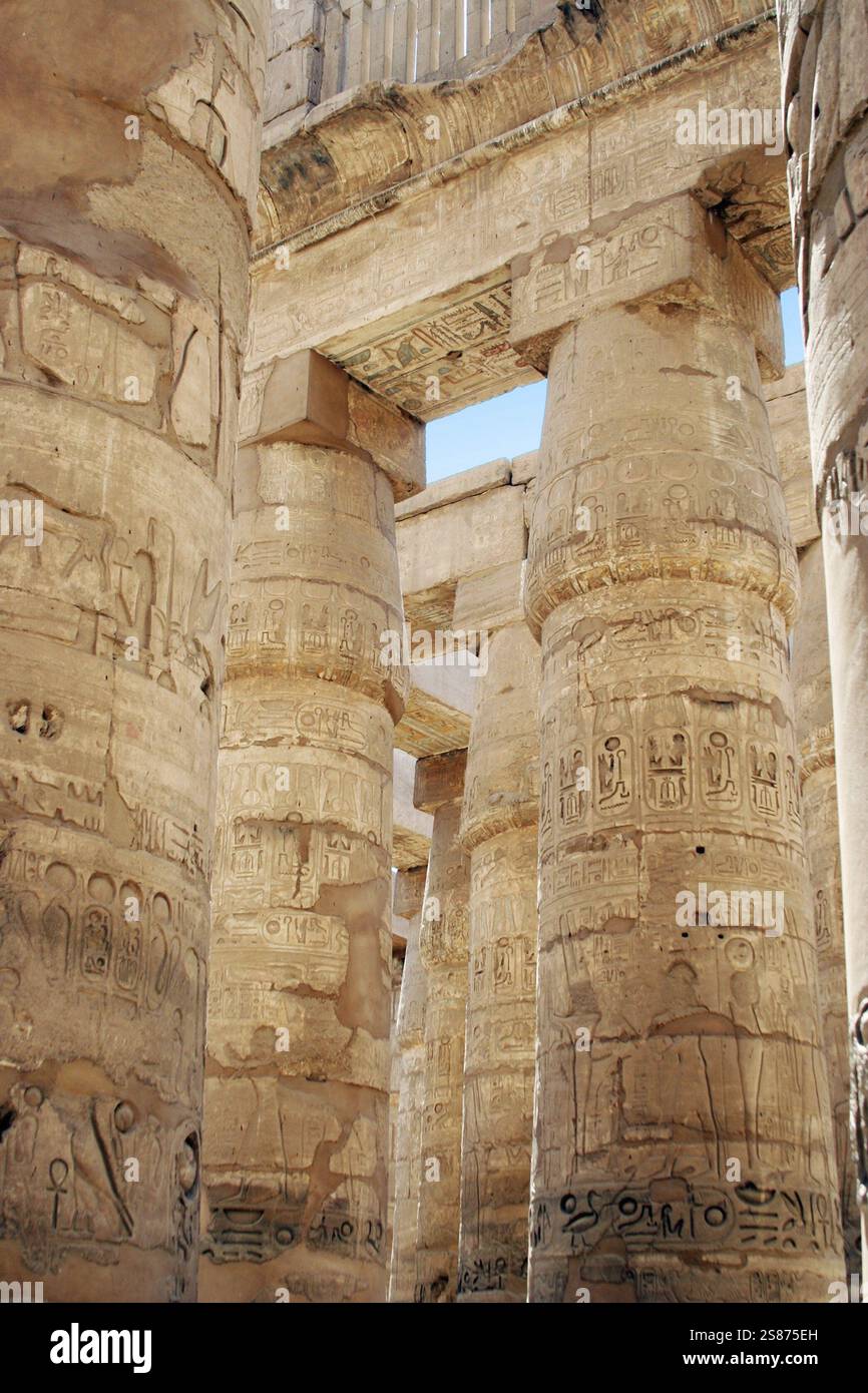 Une photographie d'un ancien lieu historique à Louxor Egypte Banque D'Images