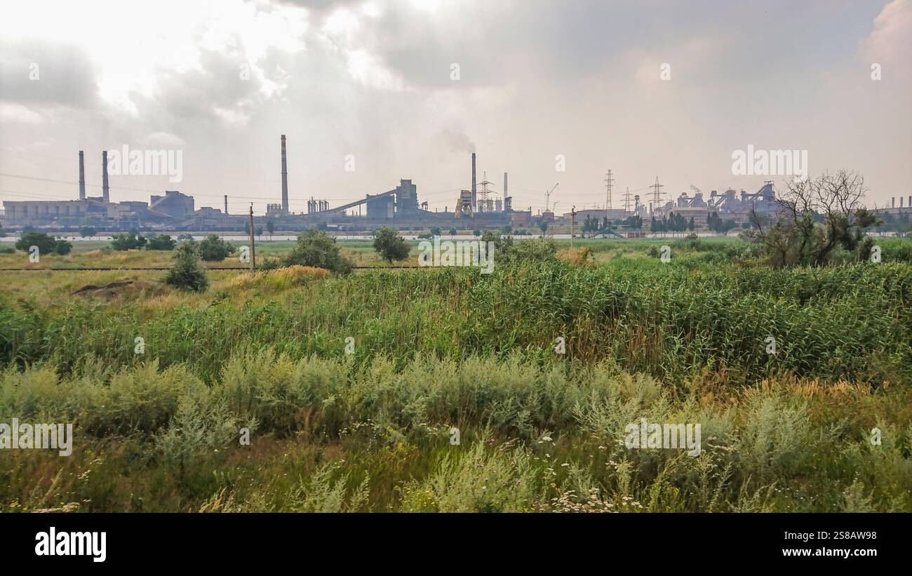 Azovstal Iron and Steel Plant, comme illustré à la mi-2017 Banque D'Images