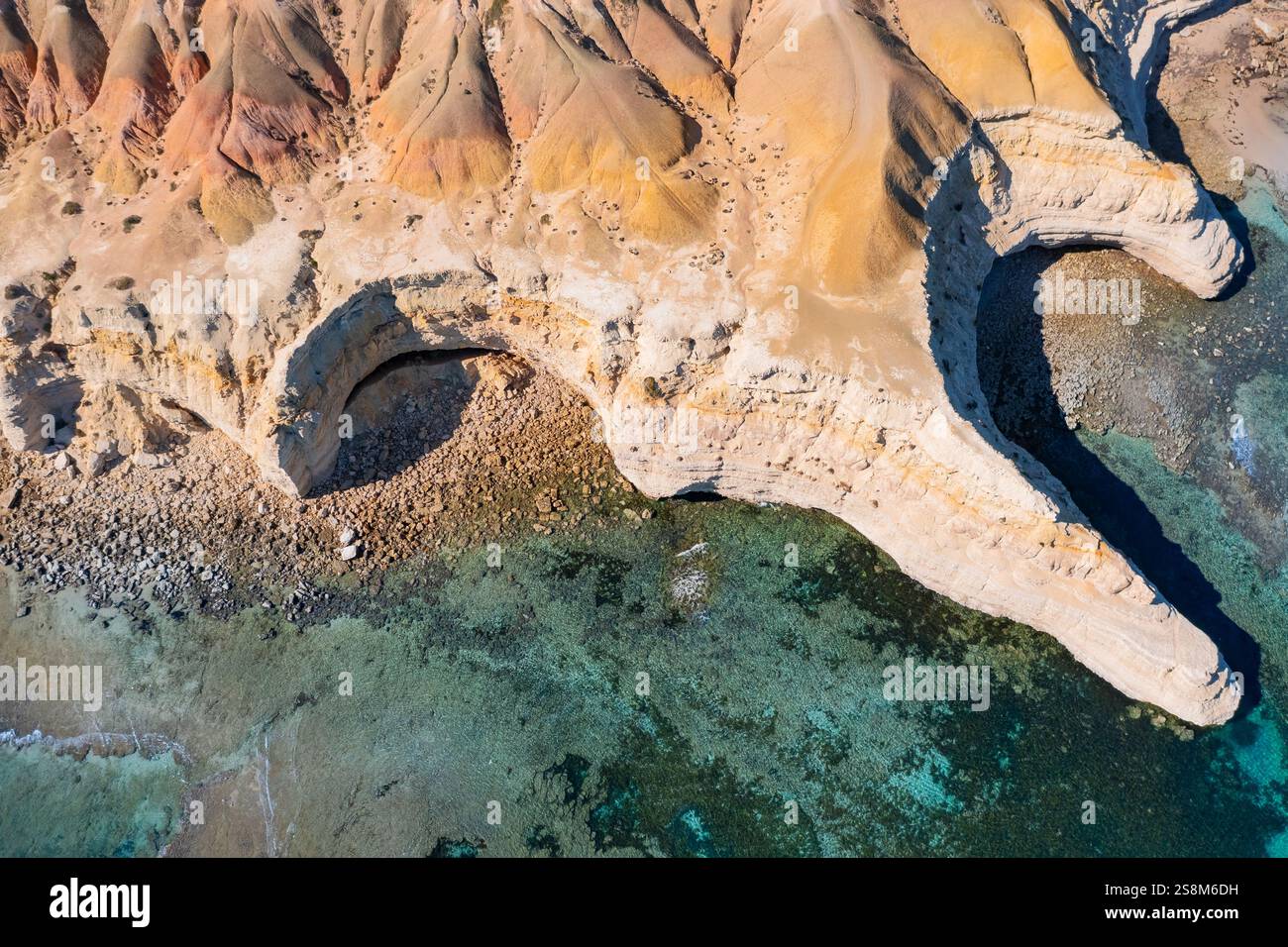 Vue aérienne de la côte calcaire érodée à Maslin Beach en Australie méridionale Banque D'Images