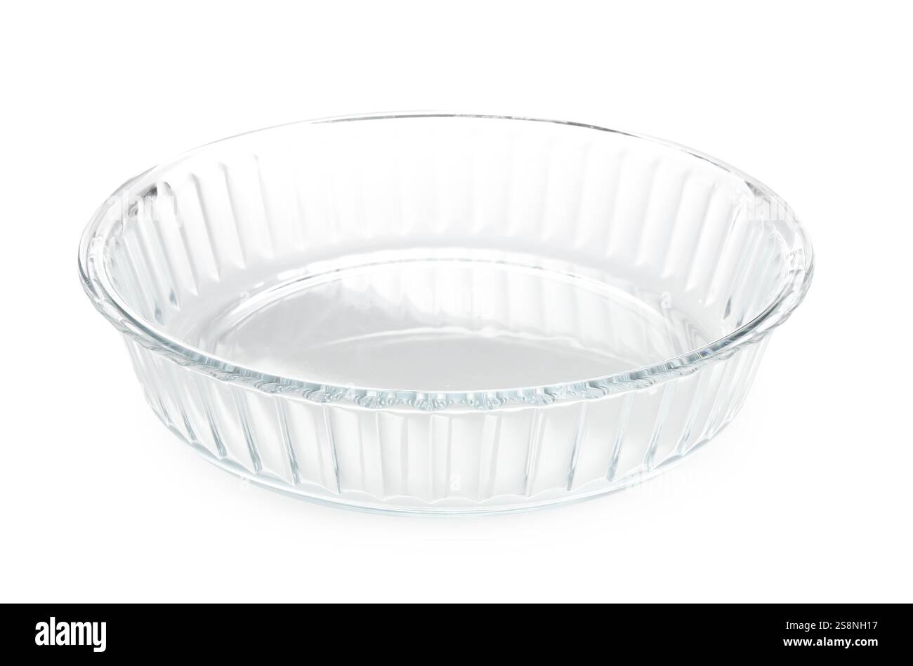 Une casserole en verre isolée sur blanc. Ustensile de cuisson Banque D'Images