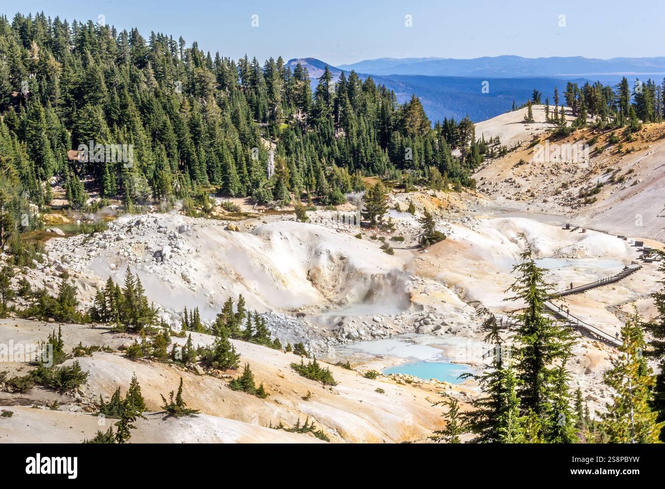 Sources chaudes dans le parc national volcanique de Lassen, Californie Banque D'Images