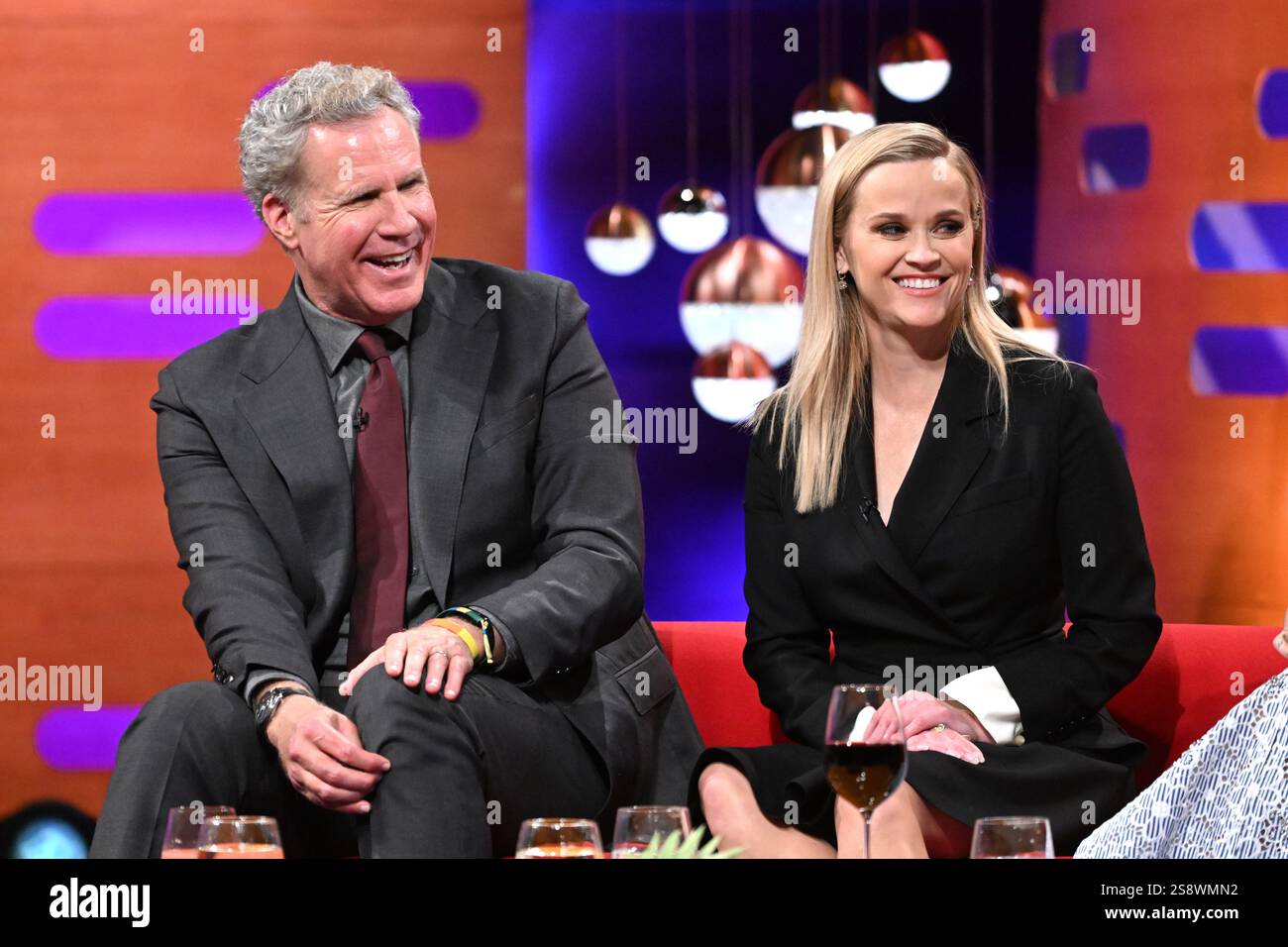 Ferrell et Reese Witherspoon seront UTILISÉS UNIQUEMENT à DES FINS ÉDITORIALES lors du tournage de The Graham Norton Show, au BBC Studioworks 6 Television Centre, Wood Lane, Londres, qui sera diffusé sur BBC One vendredi soir. Date de la photo : jeudi 23 janvier 2025. Crédit photo : Matt Crossick/PA Wire Banque D'Images