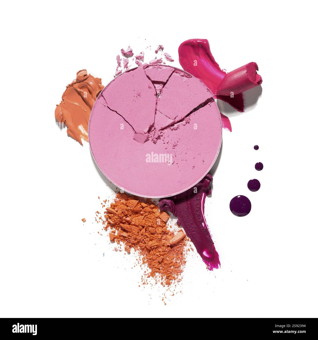 Photo de concept créatif de nuances de cosmétiques sur un fond blanc Banque D'Images