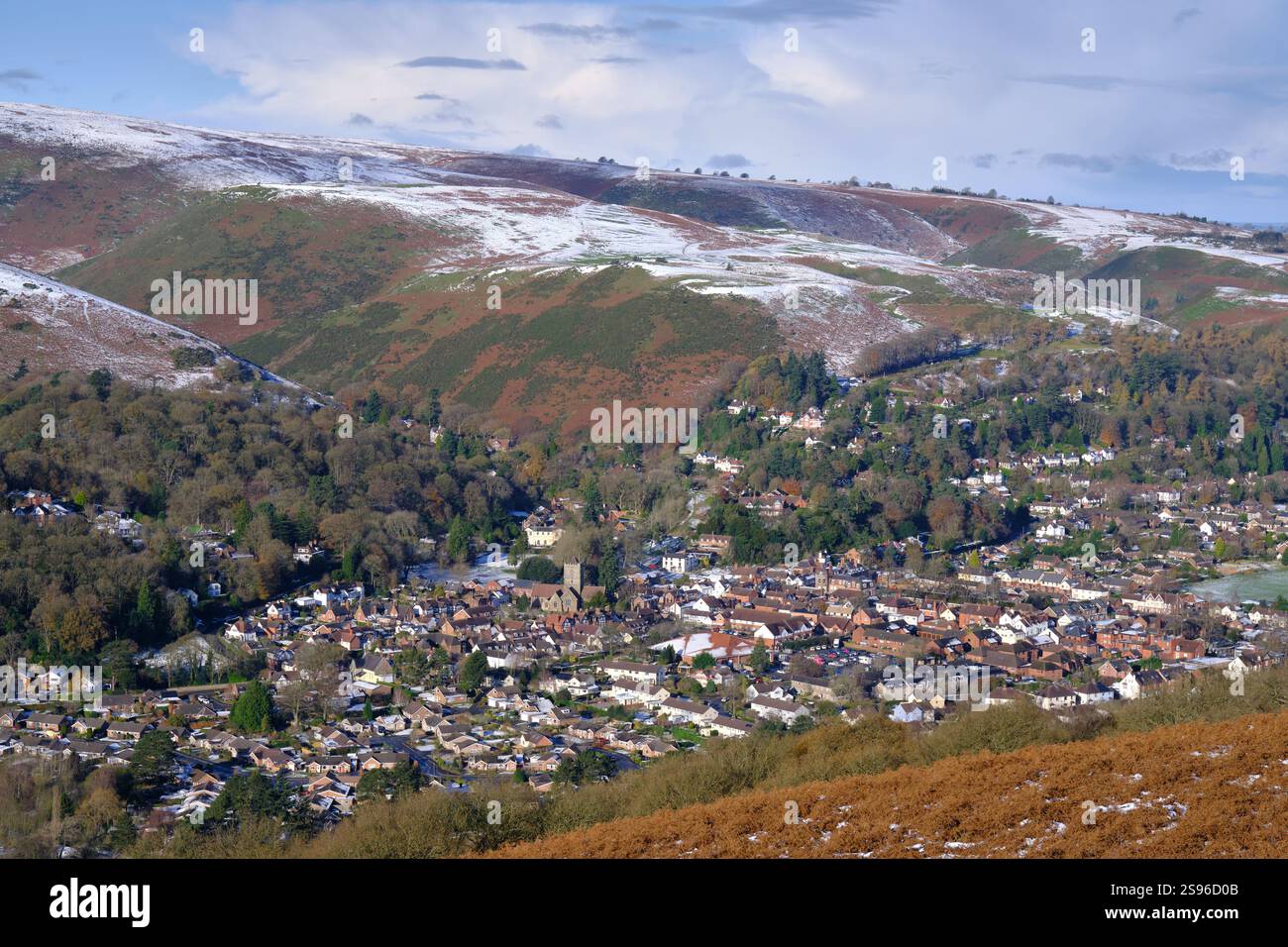 Vue hivernale de Church Stretton dans les collines du Shropshire Banque D'Images