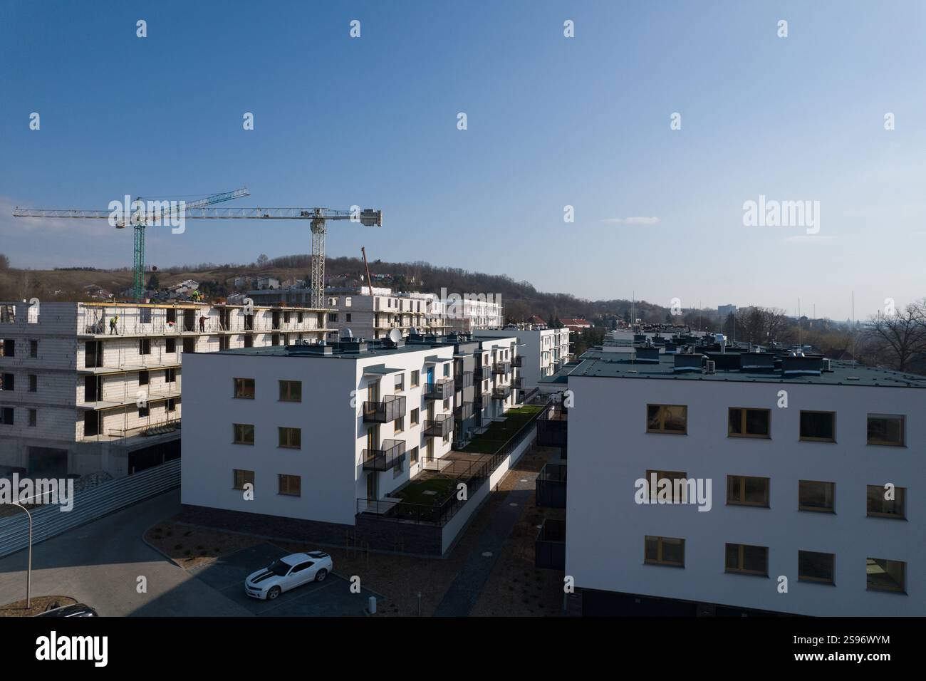 Immeubles d'appartements modernes et chantier de construction Banque D'Images