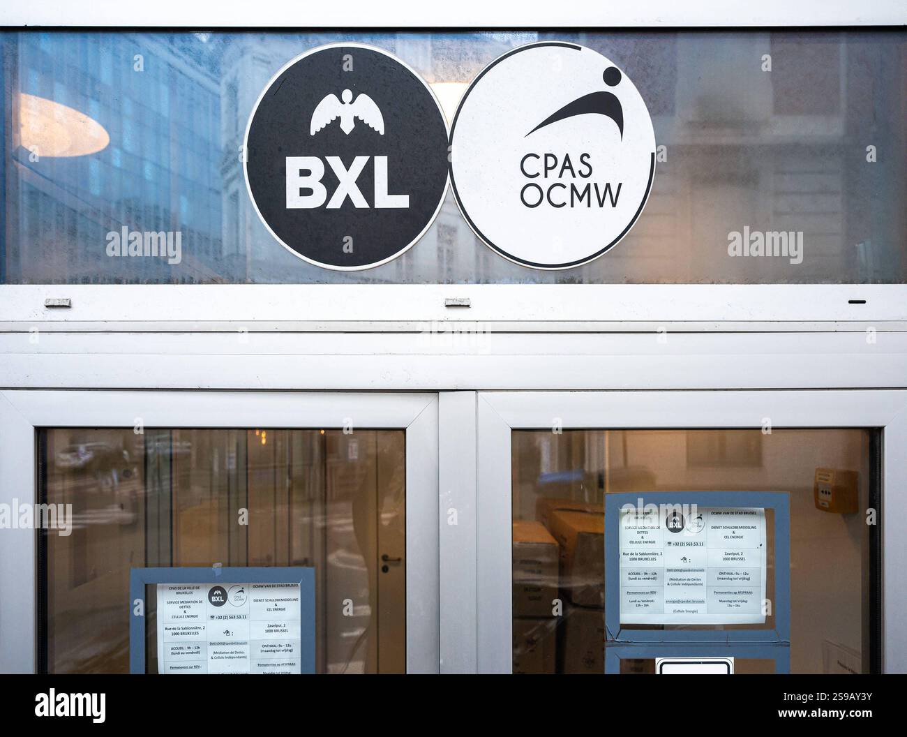 L'organisation gouvernementale CPAS pour le bien-être public et Médiateur pour l'énergie et les dettes, Bruxelles centre-ville, Belgique, 24 janvier 2025 Banque D'Images