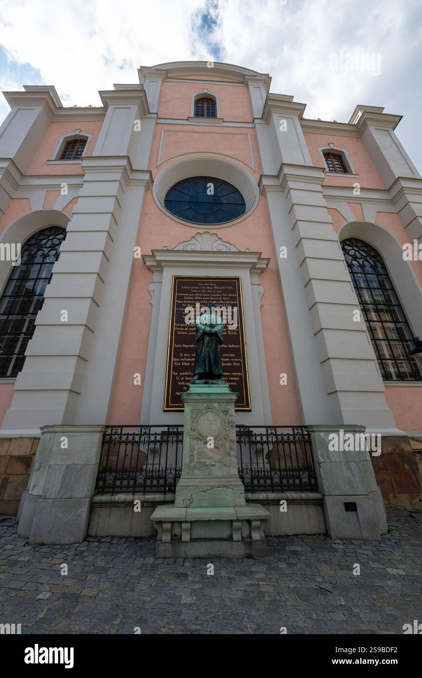 Stockholm, Suède - 4 août 2024 : Storkyrkan (cathédrale de Stockholm) ou Sankt Nikolai kyrka (église Saint-Nicolas) Banque D'Images