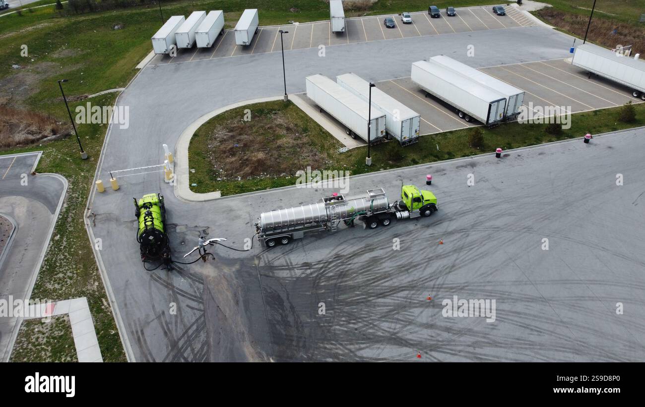 Parking, entrepôt, logistique, stockage, transport, distribution, chaîne d'approvisionnement Banque D'Images