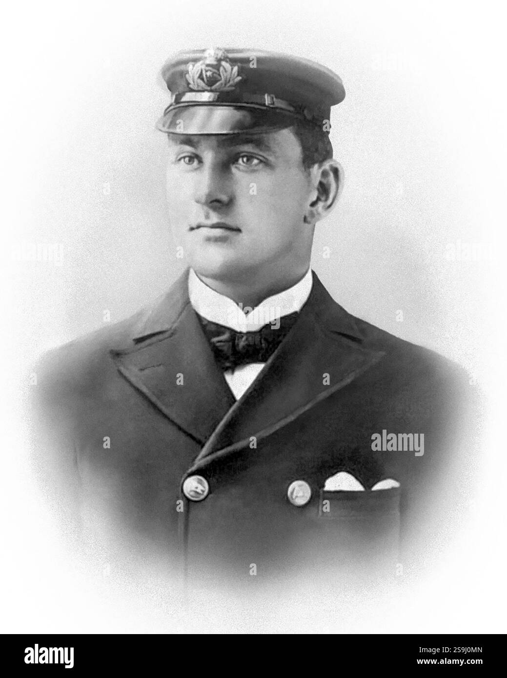 Lieutenant Henry Tingle Wilde, (1872 – 1912) officier de la marine marchande britannique qui était l'officier en chef du RMS Titanic. Il meurt lorsque le navire coule lors de son voyage inaugural en avril 1912. Banque D'Images