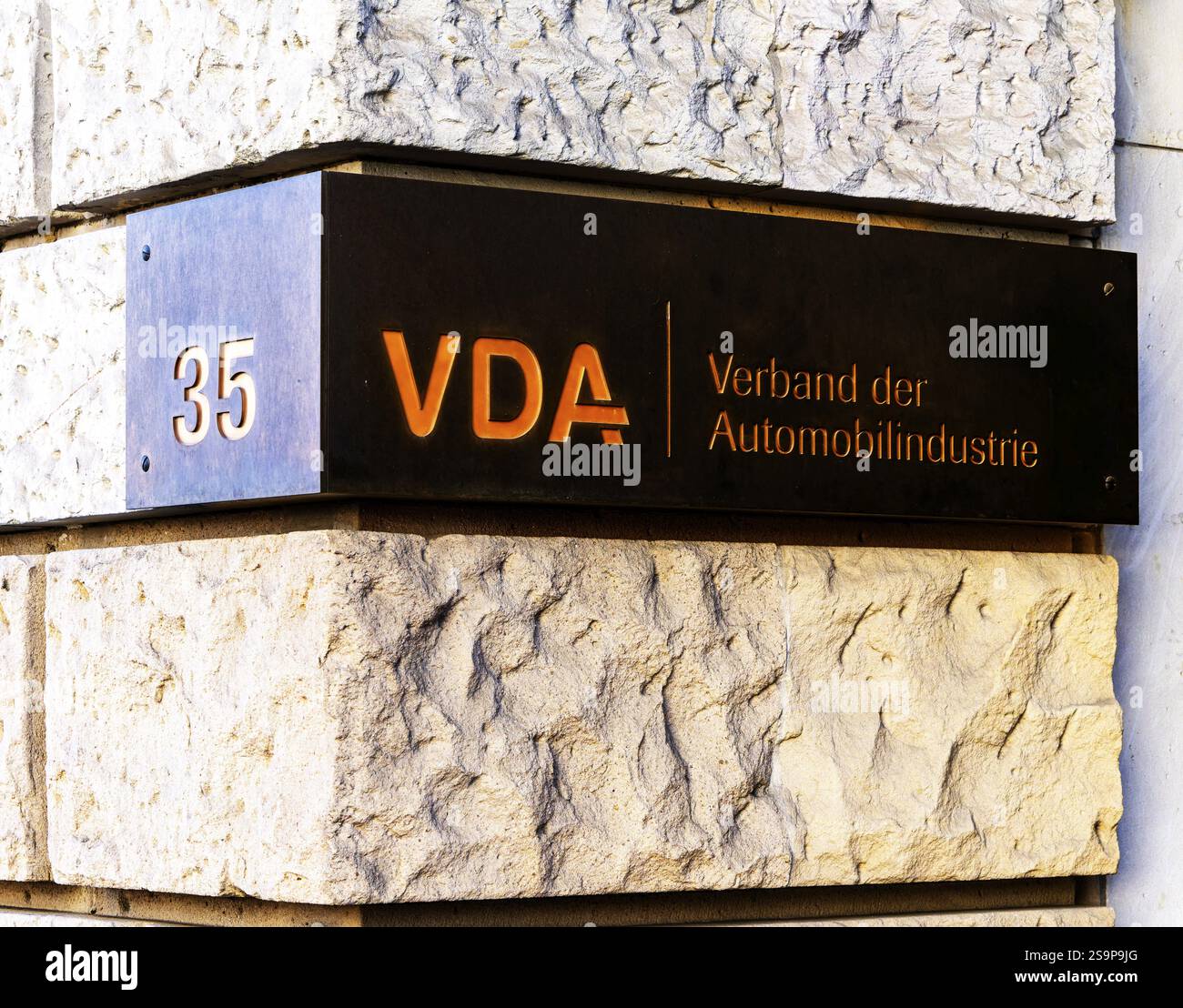 VDA, Association allemande de l'industrie automobile, panneau d'entreprise à l'entrée, Berlin, Allemagne, Europe Banque D'Images
