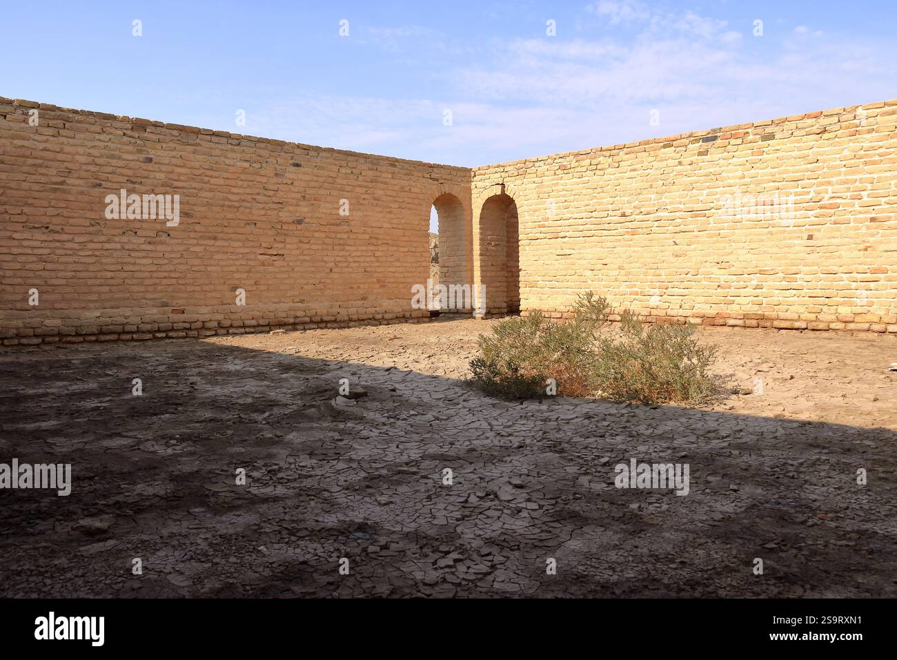 La Maison du Prophète Abraham a restauré ziggourat dans l'ancien Ur, temple sumérien, Irak Banque D'Images