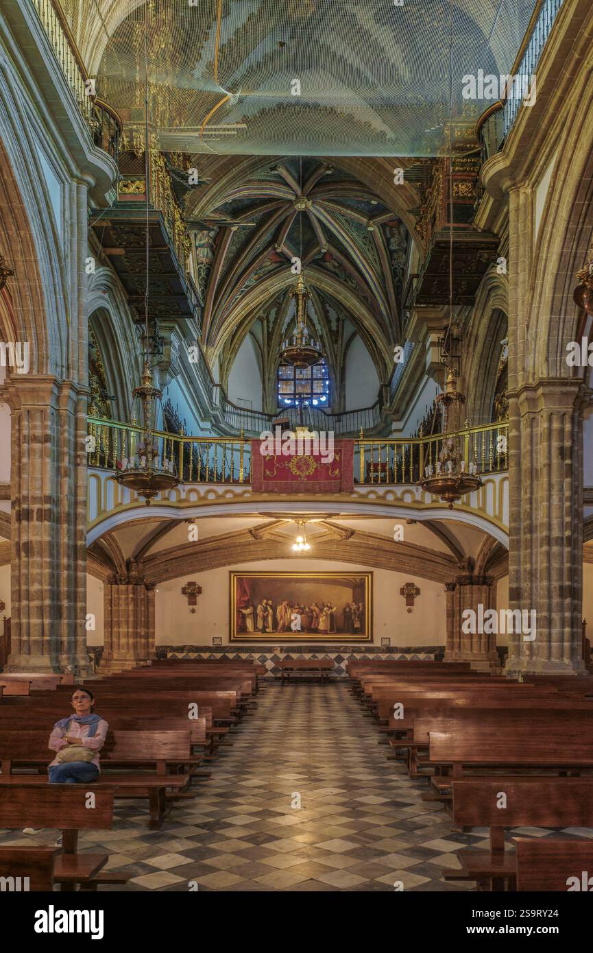 Monastère royal de Santa Maria de Guadalupe, franciscain, architecture gothique, ville de Guadalupe, province de Caceres. Estrémadure, Espagne, Europe. Banque D'Images