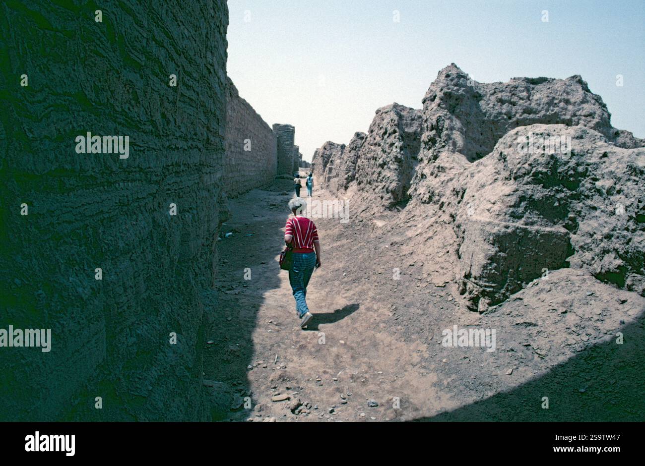 Sur la gauche, le mur occidental de la ville de l'intérieur de la ville, Dura Europos, vallée de l'Euphrate, Syrie, mai 1987 Banque D'Images