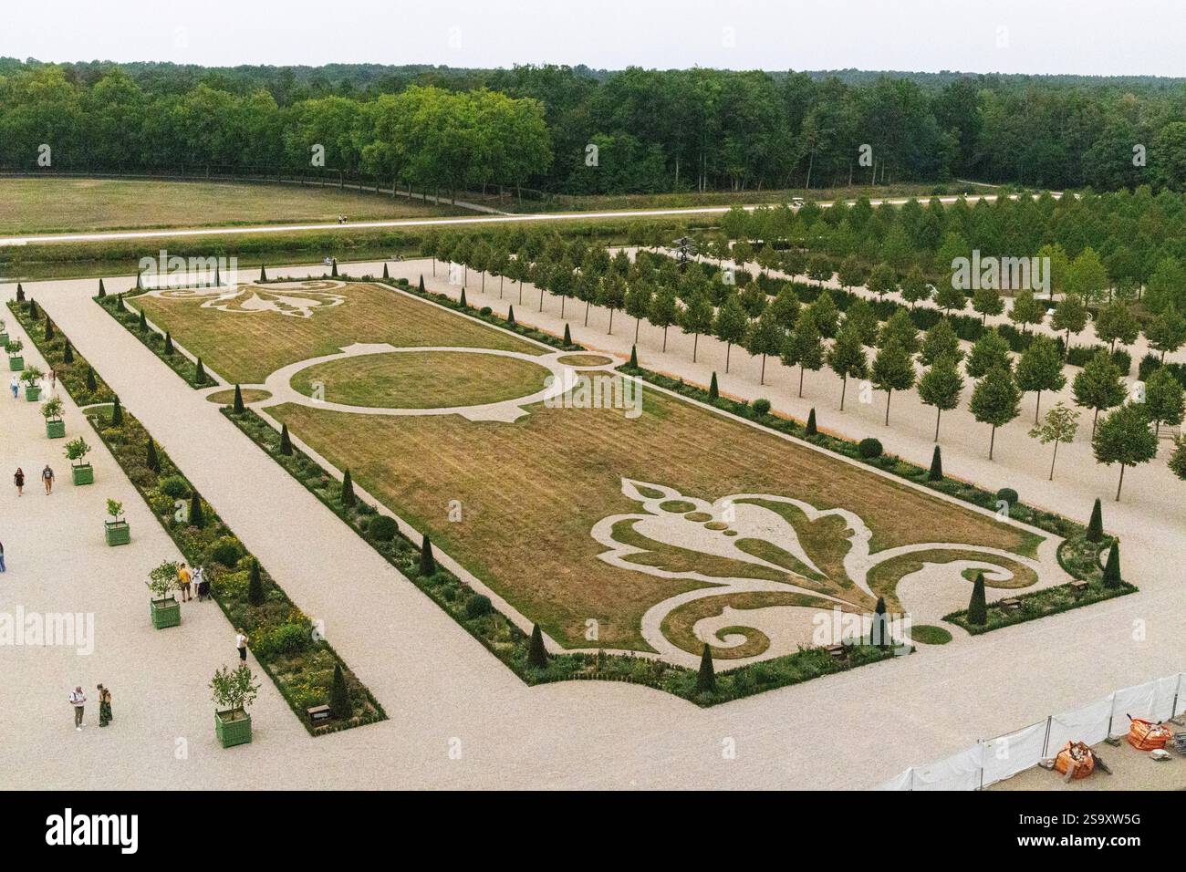 Les jardins royaux se trouvent à l'arrière du Château Chambord où les invités royaux ont été accueillis à leur arrivée. Banque D'Images