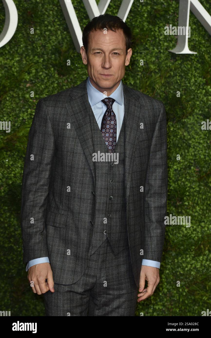 Tobias Menzies assiste à la Crown Series 3 - première mondiale au Curzon Mayfair à Londres, en Angleterre. 12 novembre 2019 Banque D'Images