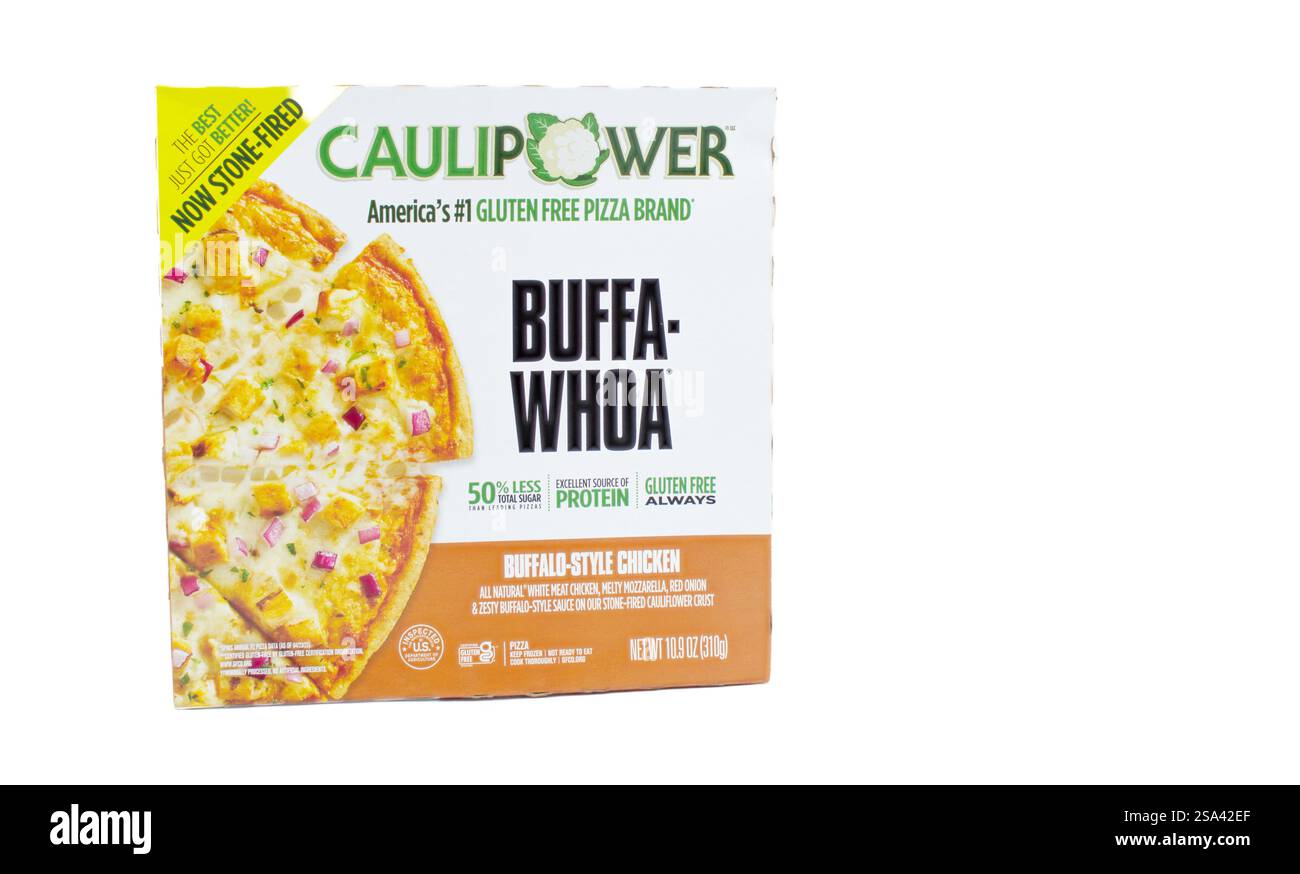 Ocala, FL 1-18-25 Caulipower sauce Buffalo cuite à la pierre de chou-fleur Pizza au poulet, surgelé, 10,9 oz américain numéro un son de pizza sans gluten préféré Banque D'Images