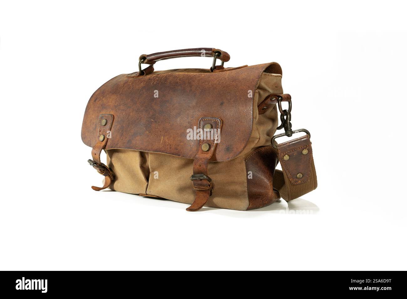 Vieux sac en cuir classique, laissé d'un voyage Banque D'Images