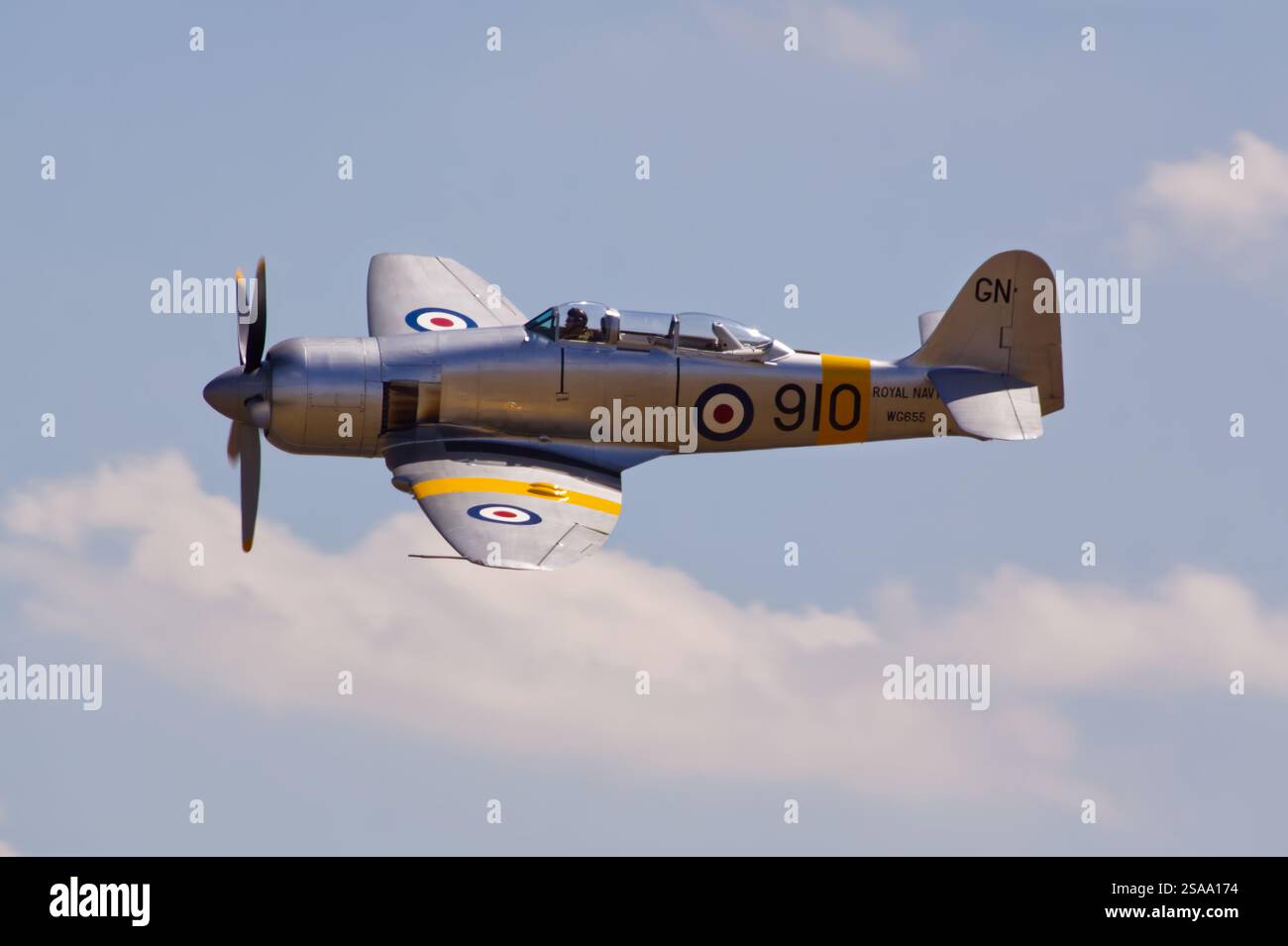 Hawker Sea Fury T.20, WG-655, en vol Banque D'Images