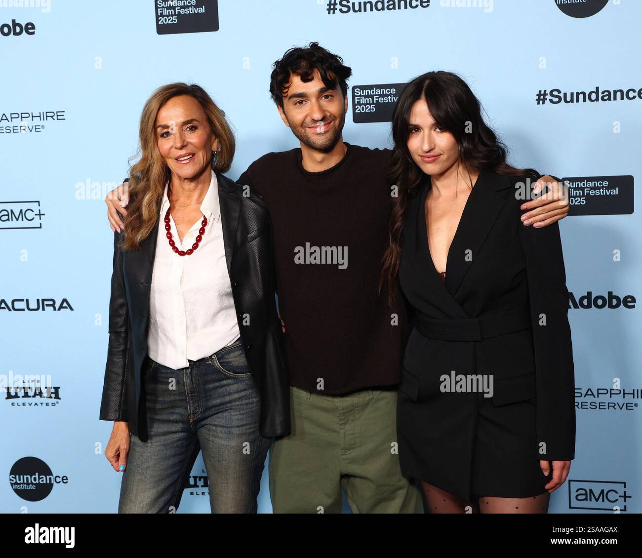 UT. 28 janvier 2025. Polly Draper, Alex Wolff, Rozzi Crane aux arrivées pour la première fois de MAGIC FARM au Festival du film de Sundance 2025, Library Center Theatre, Park City, UT, janvier 28, 2025. crédit : JA/Everett Collection/Alamy Live News Banque D'Images