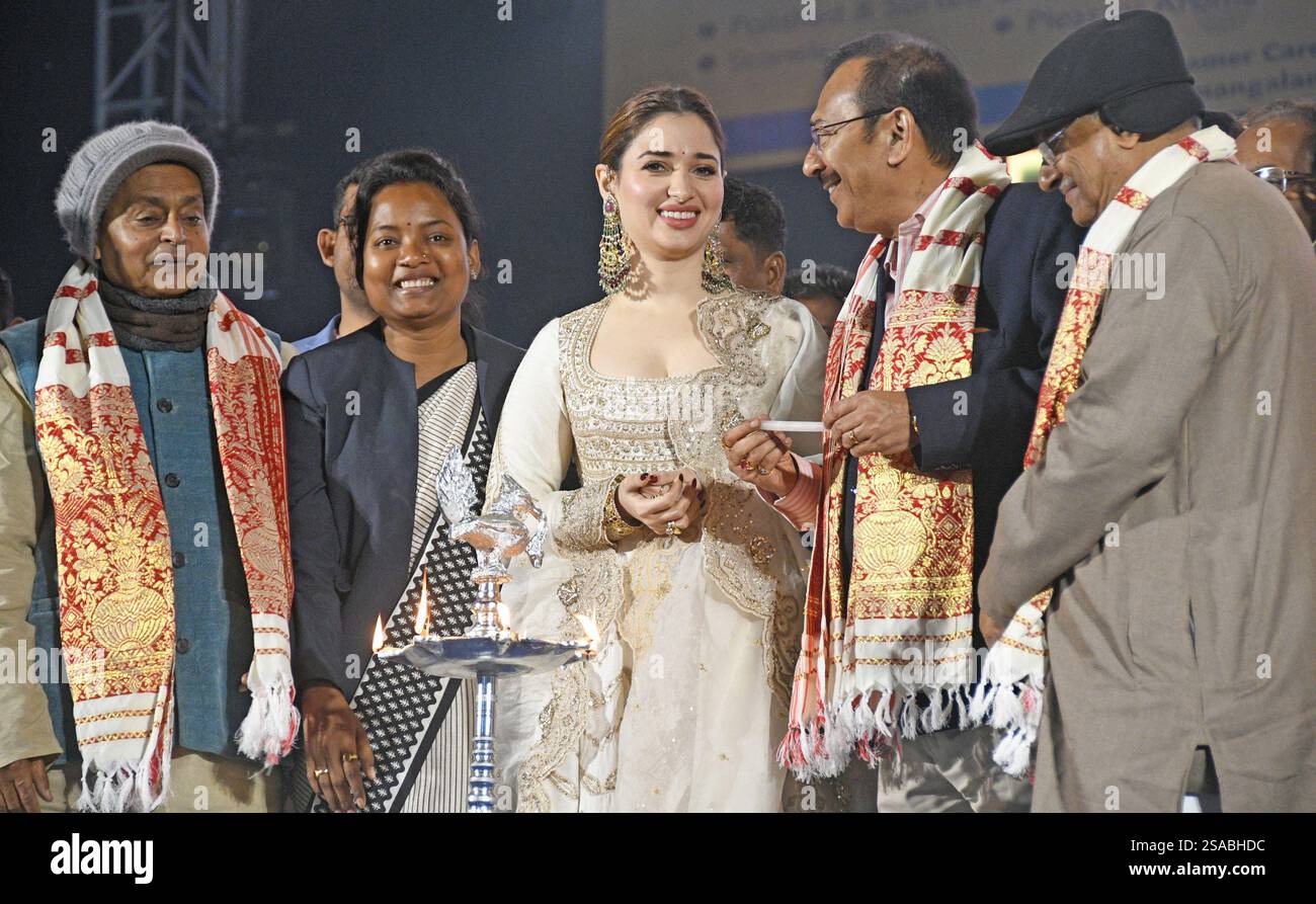 Bengale occidental (Inde) - 28.01.2025, l'actrice indienne Tamannaah Bhatia était présente comme invitée principale à la cérémonie inaugurale de 'Kanchan Utsav 2025'. Banque D'Images