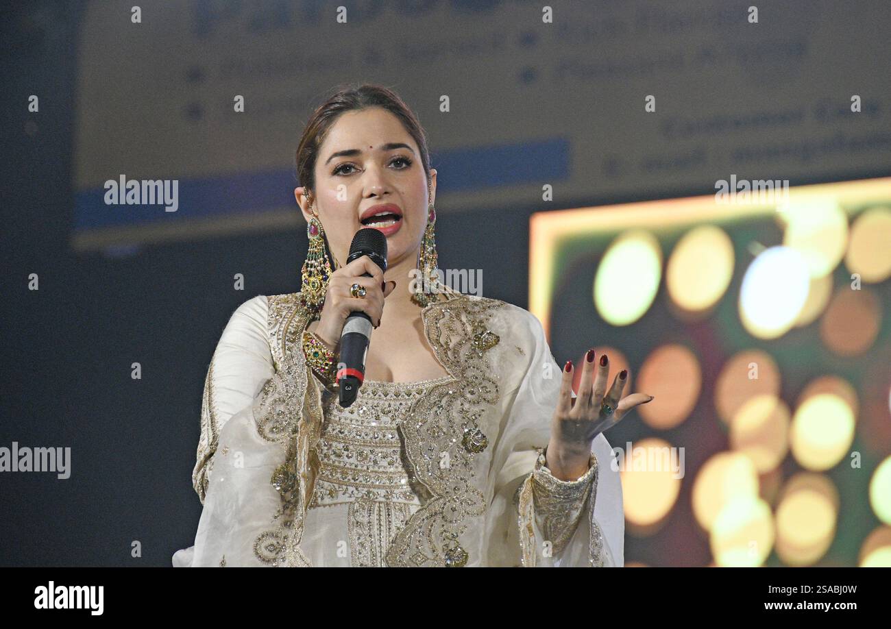 Bengale occidental (Inde) - 28.01.2025, l'actrice indienne Tamannaah Bhatia était présente comme invitée principale à la cérémonie inaugurale de 'Kanchan Utsav 2025'. Banque D'Images