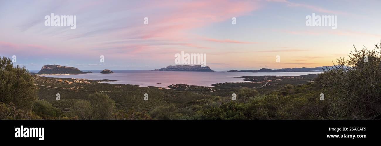 Vue sur Golfo Aranci Banque D'Images