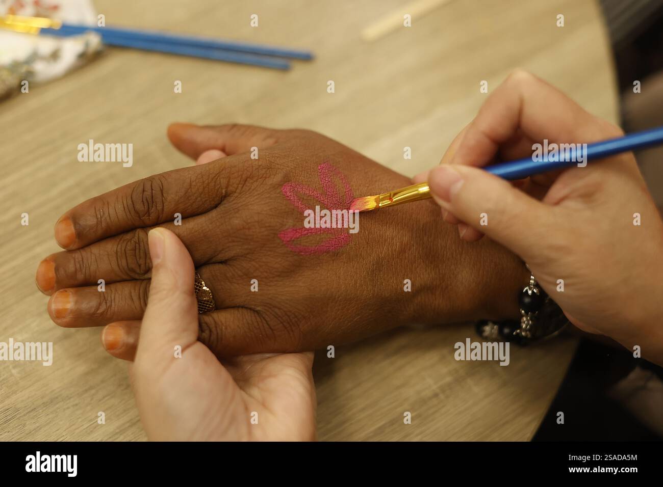 Fête de Noël à la Maison Bakhita, Paris, France. Banque D'Images