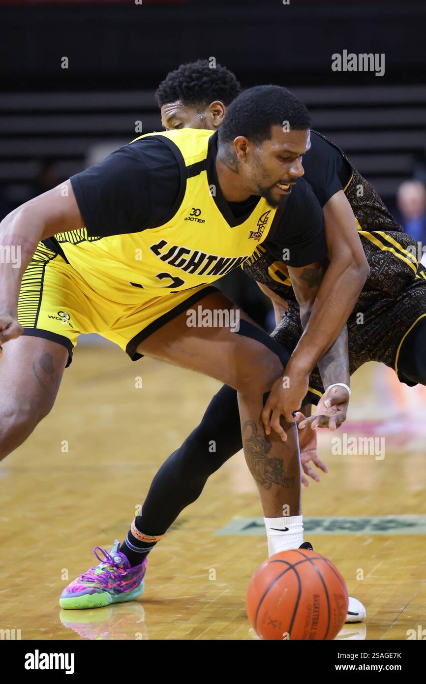 Londres, Canada. 29 janvier 2025. Le Lightning de Londres a battu les Pharaohs de Pontiac 127-116 à Canada Life place. Calvin Godfrey (24 ans) du London Lightning Credit : Luke Durda/Alamy Live News Banque D'Images