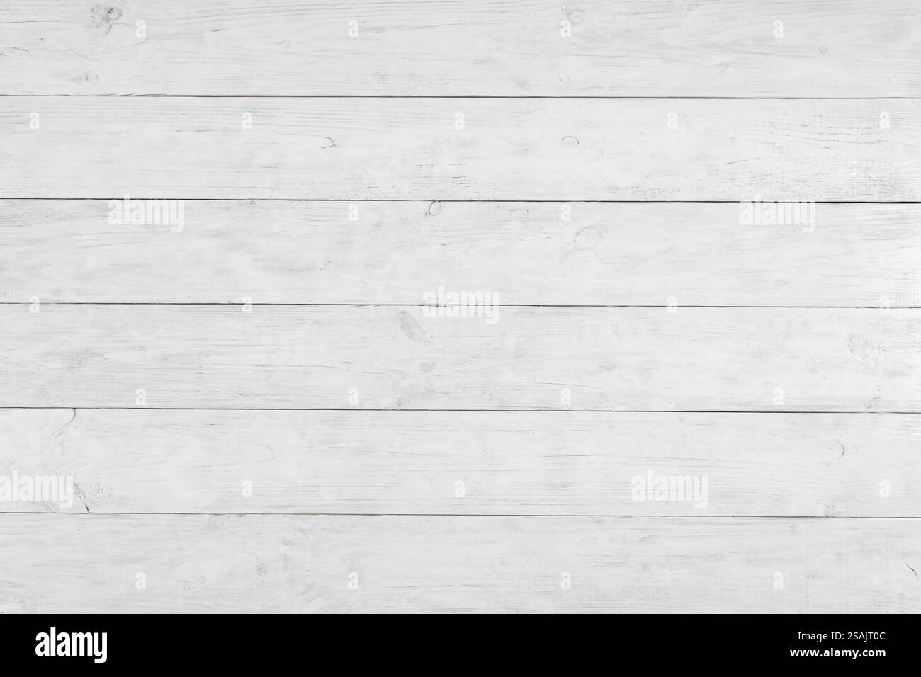 Vue de dessus de table de la texture du bois en fond de couleur naturelle de lumière blanche. panneau de fond en bouleau sans coutures avec finition rayée claire en planche unie vide Banque D'Images