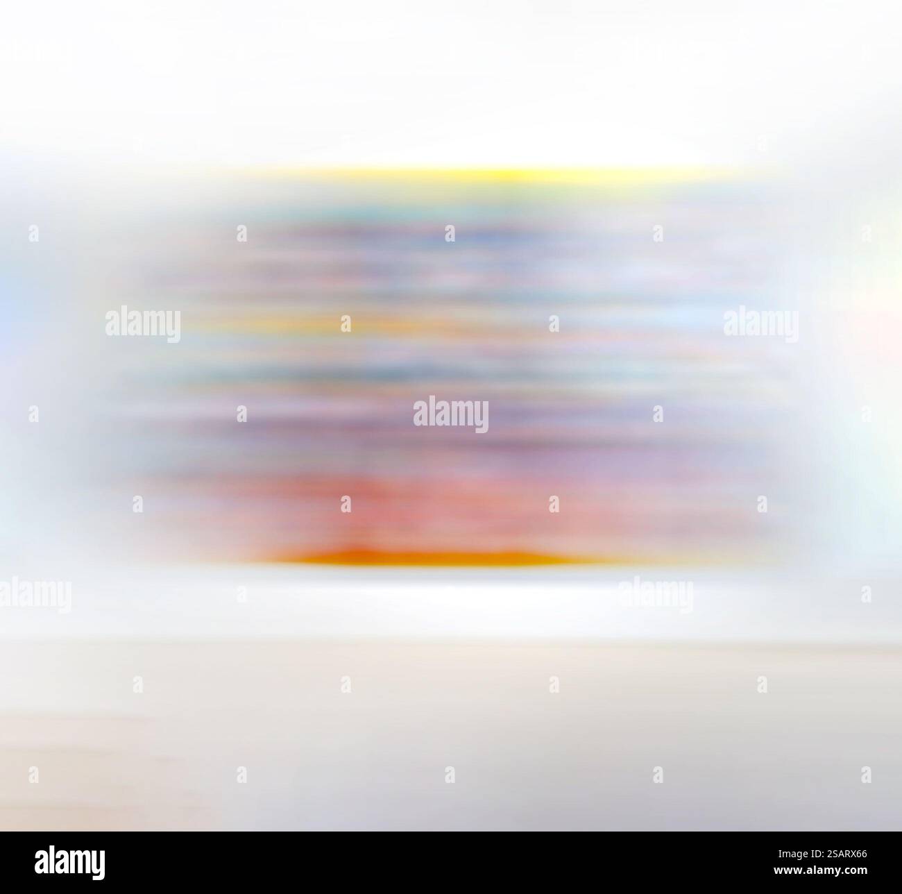 Flou de mouvement, fond de galerie d'exposition d'art, peinture abstraite colorée sur fond blanc Banque D'Images