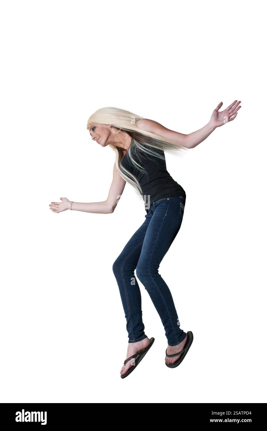 Belle jeune femme danser toute la nuit Banque D'Images Belle jeune femme danser toute la nuit Banque D'Images